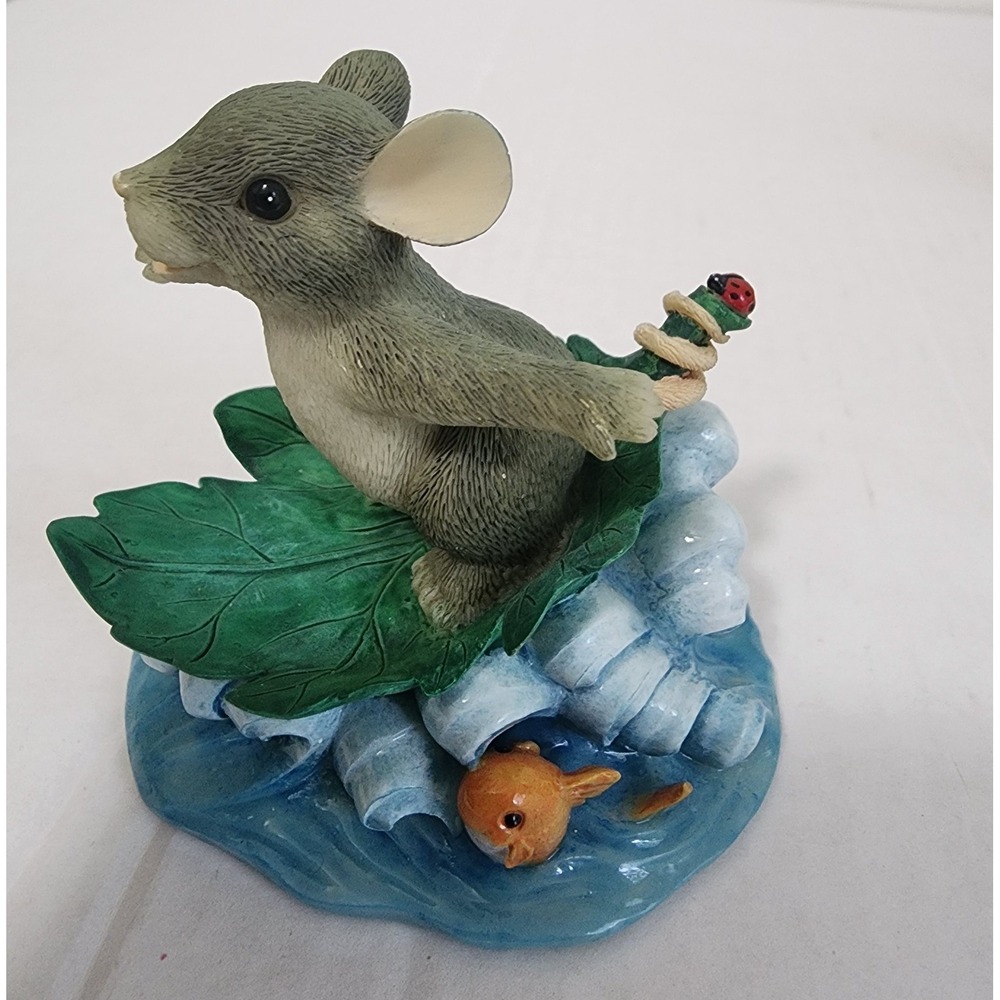 Charming Tails Hang Ten Figurine Mouse Surfing 83/103 Fitz & Floyd
